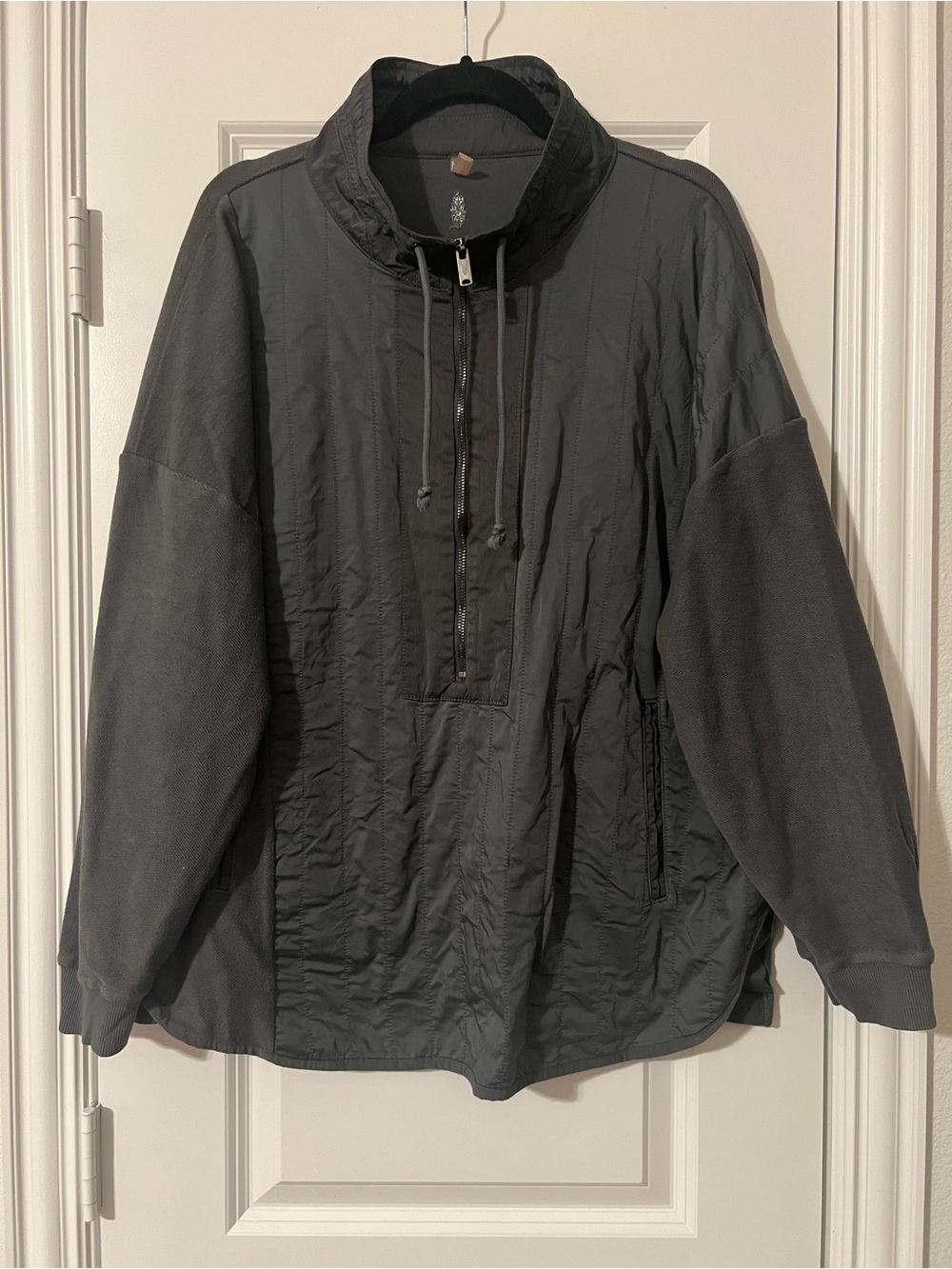 Pullover Jacket - Charcoal Gray